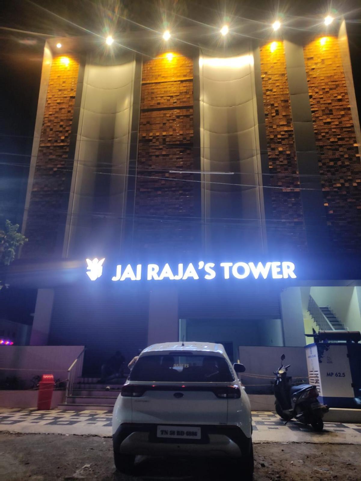 Jai Raja'S Tower Hotel Karaikkudi Exterior photo